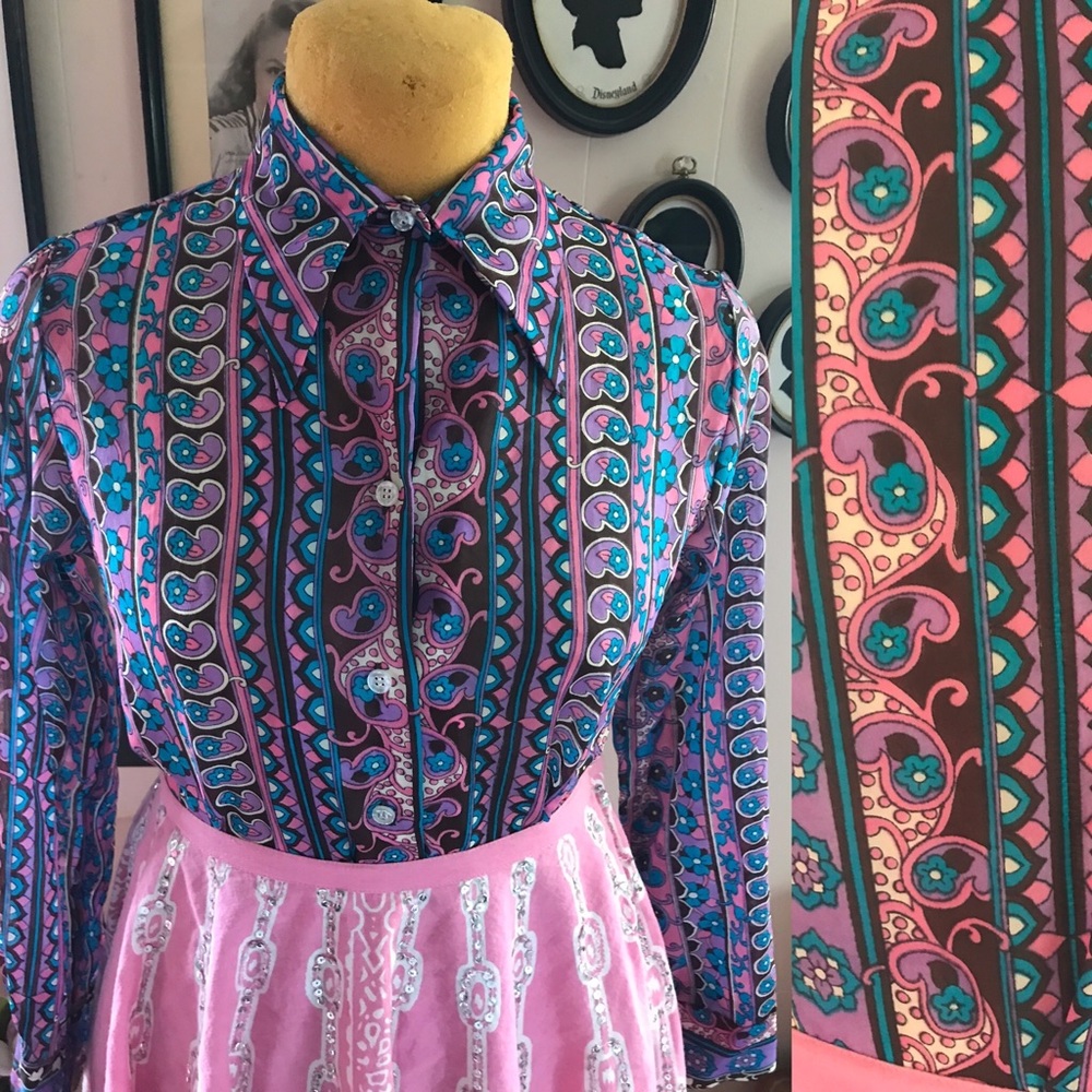 Vintage 1970’s floral paisley button up blouse